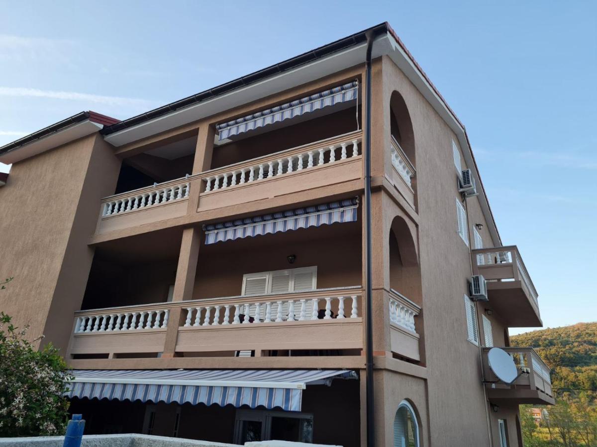 Apartments Nada Mundanije Екстер'єр фото