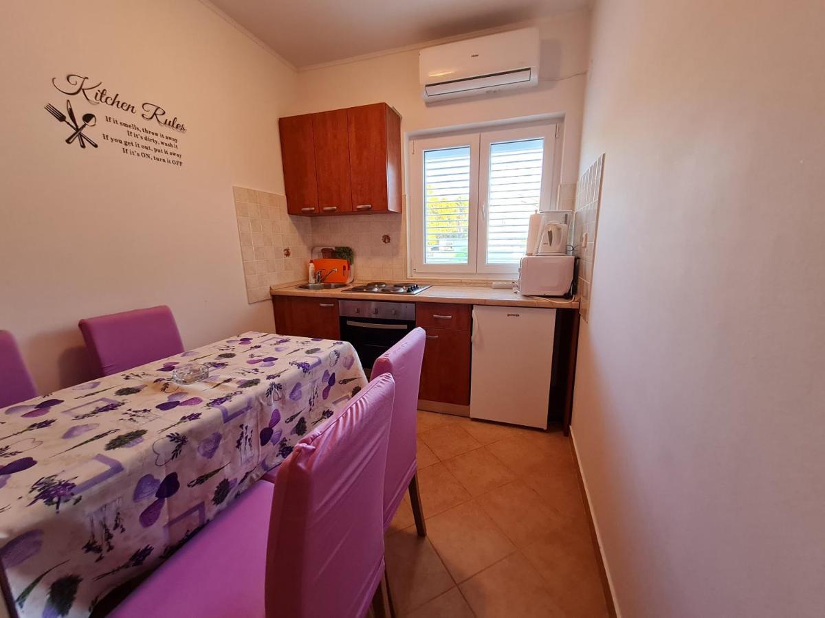 Apartments Nada Mundanije Екстер'єр фото