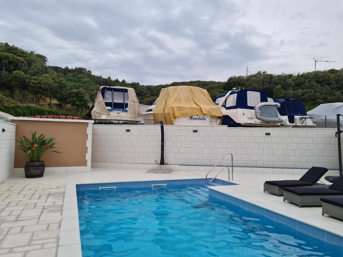 Apartments Nada Mundanije Екстер'єр фото