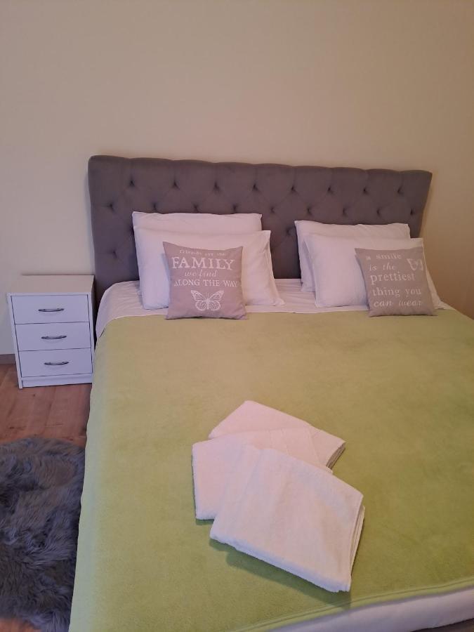 Apartments Nada Mundanije Екстер'єр фото